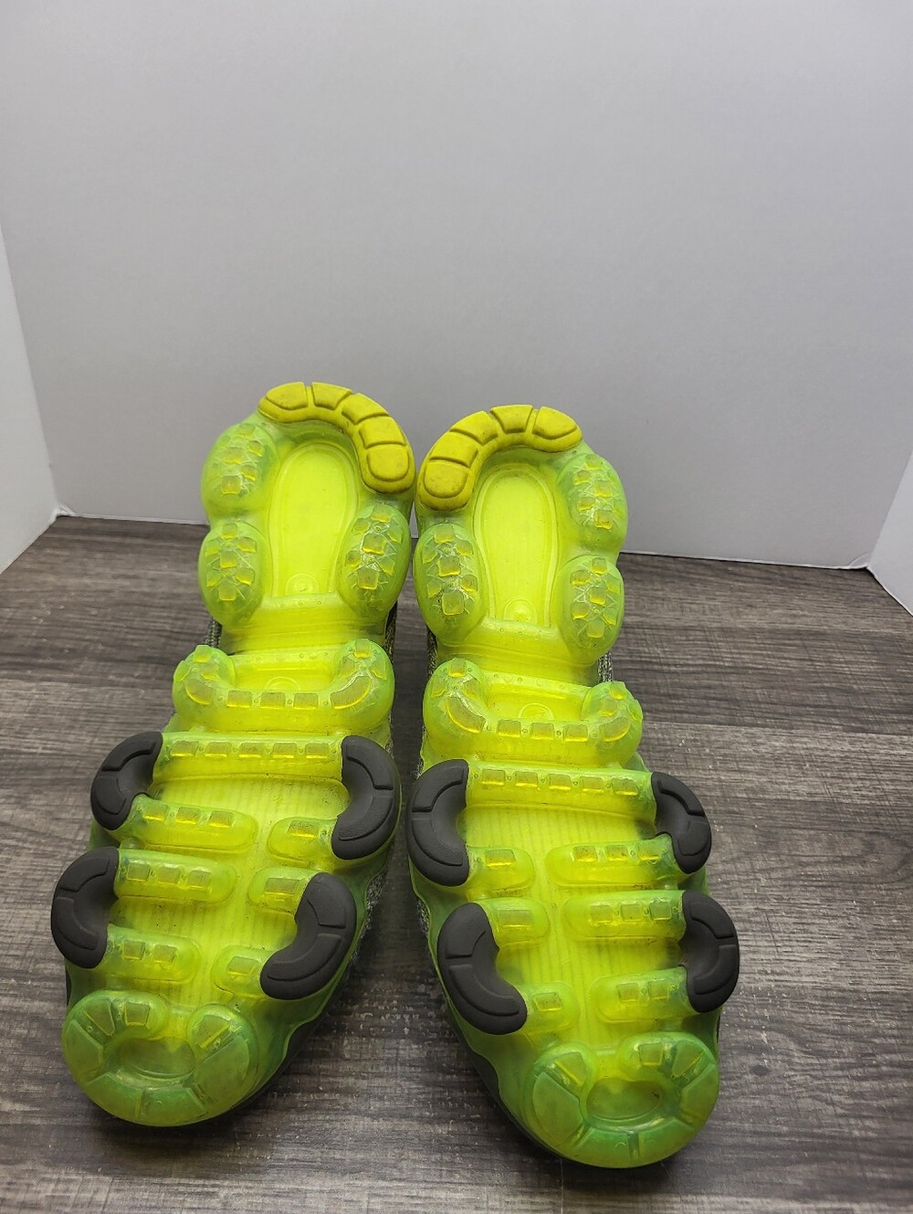 Nike Air VaporMax Flyknit 3 Grey Volt AJ6900-009 Running Shoes Men's Size 10 - Picture 7 of 10